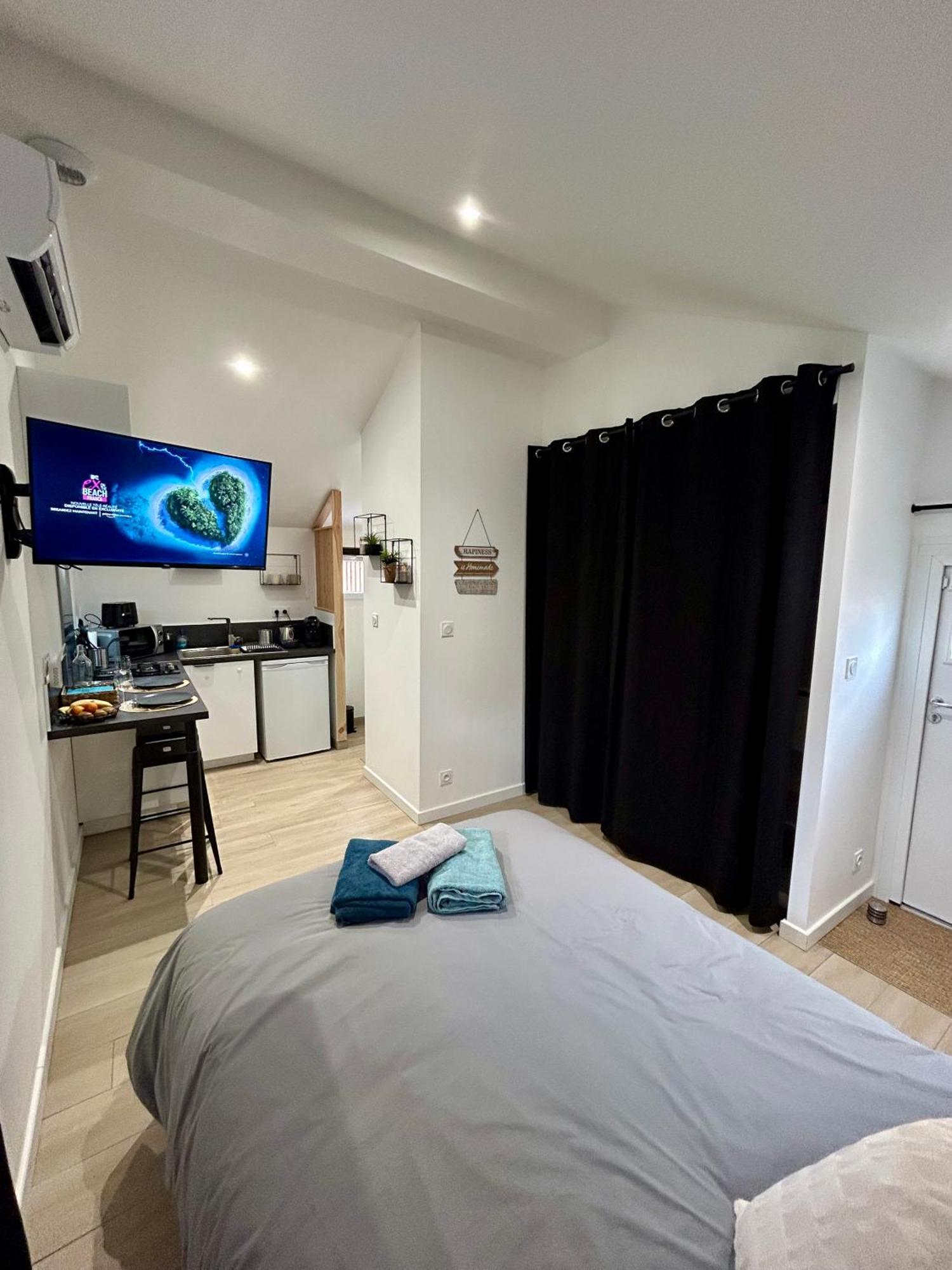 Tiny House De Charme Toute Equipee Le Pian-Medoc Luaran gambar